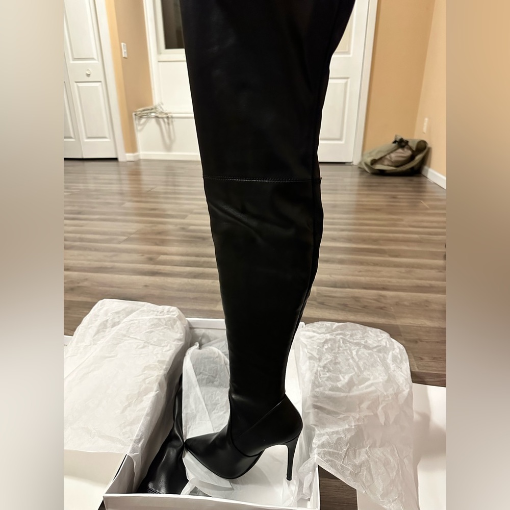 Over the knee leather boots